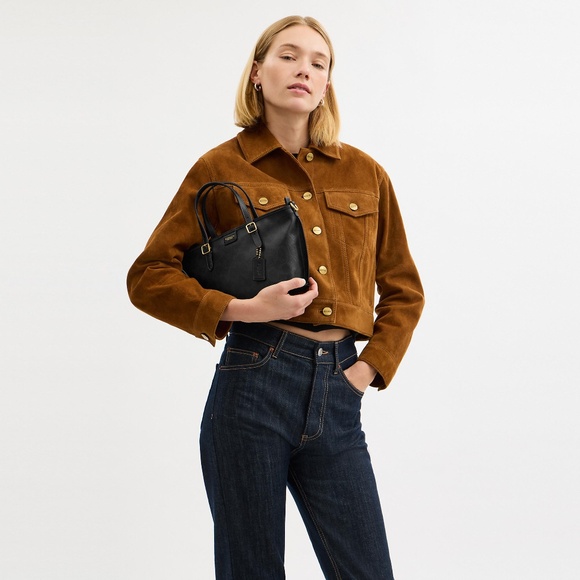 NWT!! Coach Taxi Tote Bag 21 In Signature Canvas - Picture 10 of 12